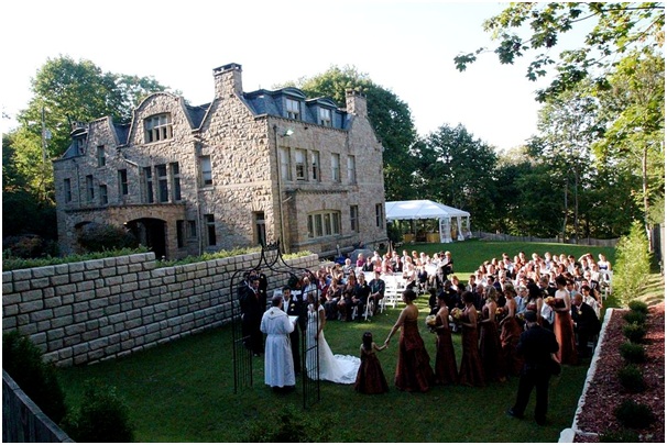 10 More Unusual Wedding Venues to Consider in Hampshire